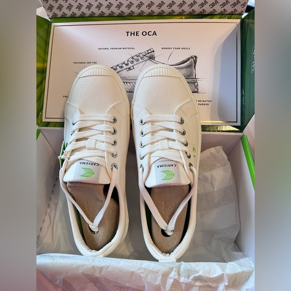 NIB Cariuma OCA Low Off-White Canvas Sneaker - Picture 6 of 8